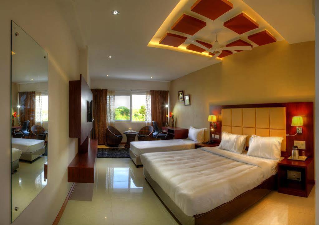 Rajmahal Inn Mysore Luaran gambar